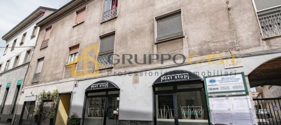 Квартира с 2 спальнями в Чернуско суль Навильо, Италия № 355065 40