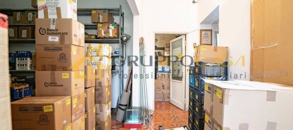 Квартира с 2 спальнями в Чернуско суль Навильо, Италия № 355065 12