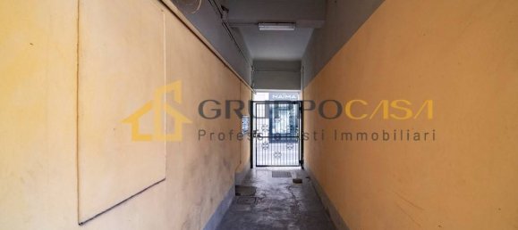 Квартира с 2 спальнями в Чернуско суль Навильо, Италия № 355065 37