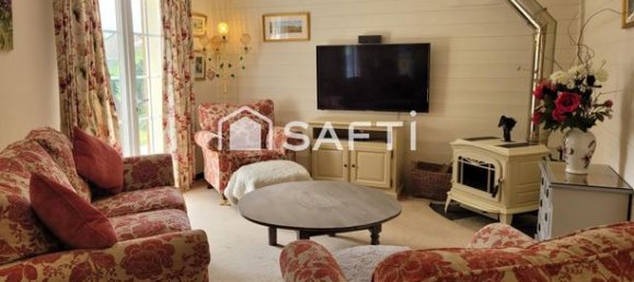 Casa de 5 dormitorios en Le Grand-Pressigny, France No. 308423 5