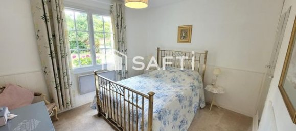 Casa de 5 dormitorios en Le Grand-Pressigny, France No. 308423 10