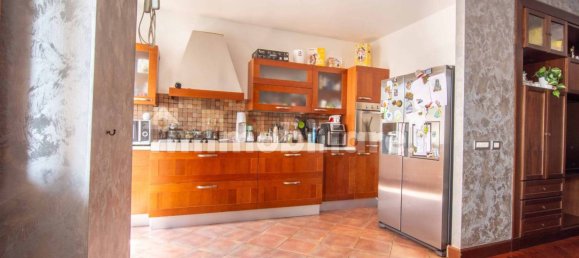 2 chambres Appartement à Rome, Italy No. 284629 9