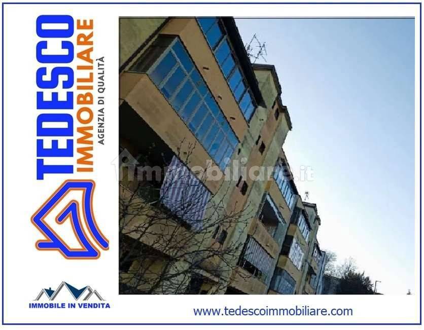 Apartamento T3 em Benevento, Italy N.º 307910