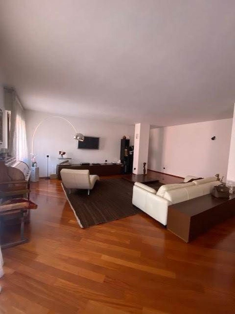 4 bedrooms Apartment in Chioggia, Italy No. 315606