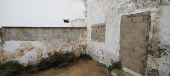4 bedrooms Townhouse in Sant Lluis, Spain No. 5253 3