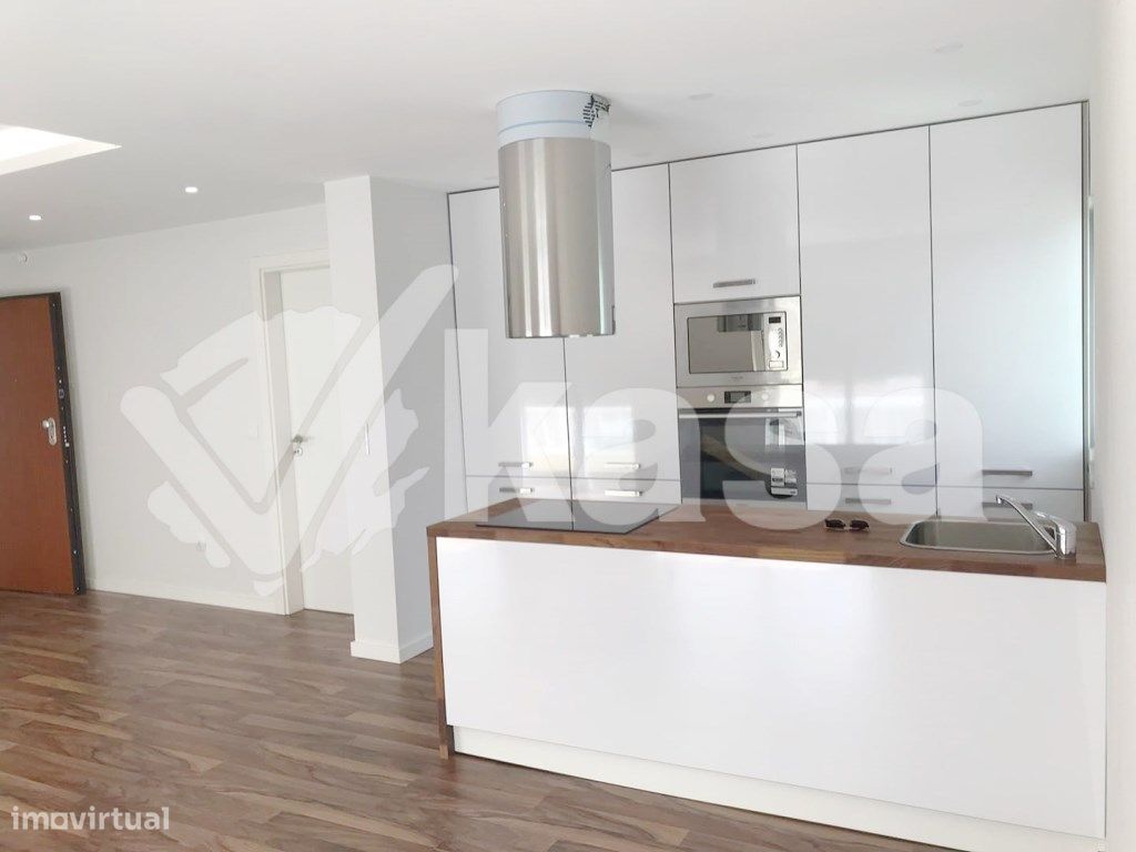 3 bedrooms Apartment in Barreiro, Portugal No. 316461