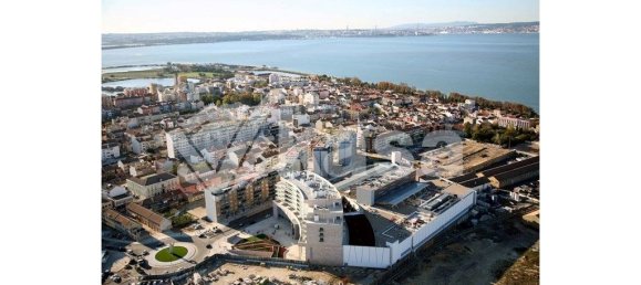 3 Schlafzimmer Wohnung in Barreiro, Portugal, Nr. 316461 23