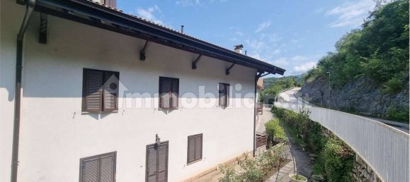 6 bedrooms Villa in Trambileno, Italy No. 172125 4