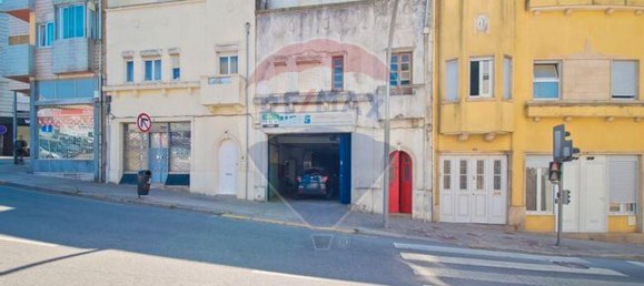 426m² Building in Porto, Portugal No. 136510 5