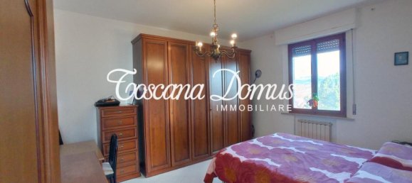 Квартира с 5 комнатами в Кастельнуово Берарденга, Италия № 33703 5