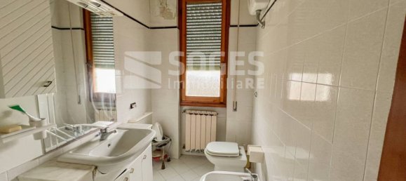 Apartamento de 3 dormitorios en Terranuova Bracciolini, Italy No. 72698 14