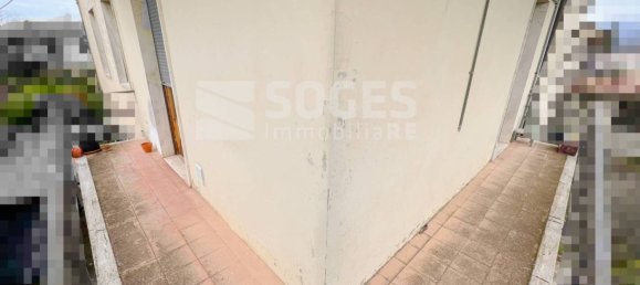 Apartamento de 3 dormitorios en Terranuova Bracciolini, Italy No. 72698 18