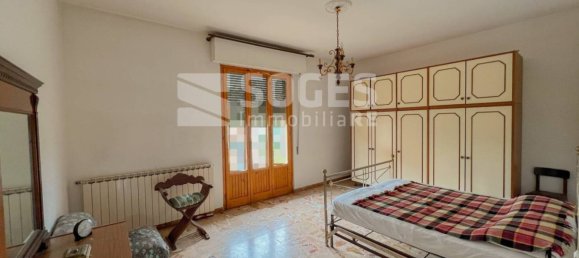 Apartamento de 3 dormitorios en Terranuova Bracciolini, Italy No. 72698 9