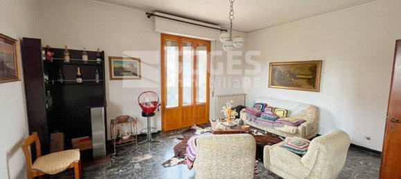 Apartamento de 3 dormitorios en Terranuova Bracciolini, Italy No. 72698 3