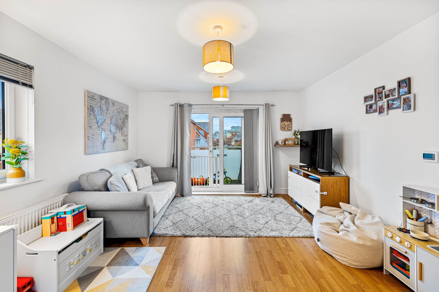 2 Schlafzimmer Wohnung in Redhill, United Kingdom, Nr. 1040