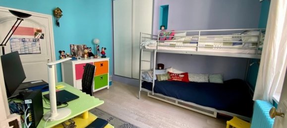 3 Schlafzimmer Wohnung in Saint-Germain-en-Laye, France, Nr. 181234 2