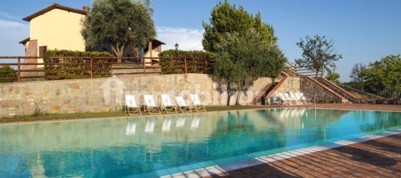 Вилла с 7 спальнями в Сан Джованни Вальдарно, Италия № 211375 12