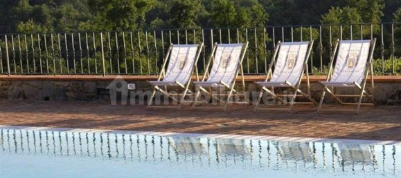 Вилла с 7 спальнями в Сан Джованни Вальдарно, Италия № 211375 15