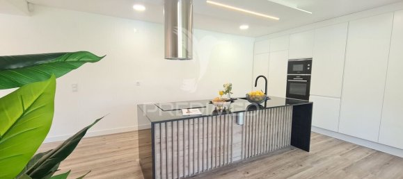 4 Schlafzimmer Haus in Almada, Portugal, Nr. 245126 10