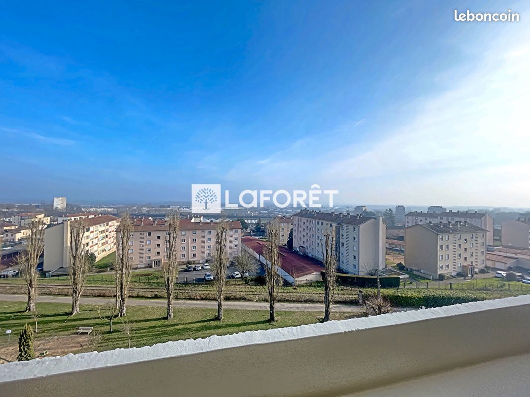 2 chambres Appartement à Mâcon, France No. 200332