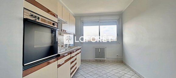2 chambres Appartement à Mâcon, France No. 200332 6