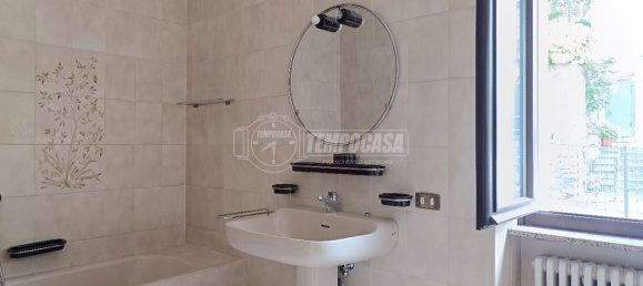 7-Zimmer Villa in Maslianico, Italy, Nr. 145970 9