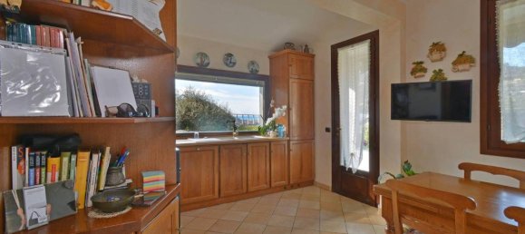 7-Zimmer Haus in San Biagio della Cima, Italy, Nr. 35612 15