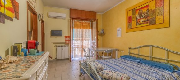 1 bedroom Apartment in Ceriale, Italy No. 311261 3