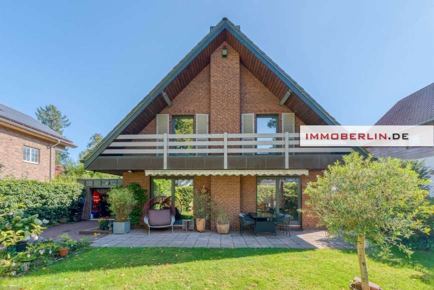 Дом с 3 комнатами в Целендорф, Германия № 283489