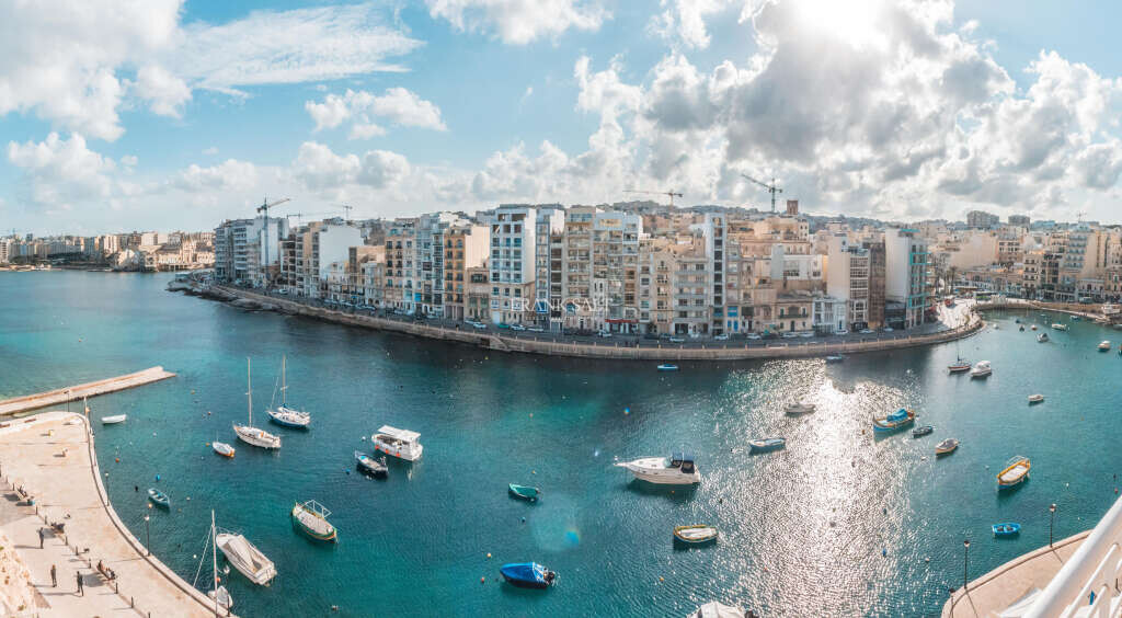 2 chambres Penthouse à Saint Julian's, Malta No. 8739