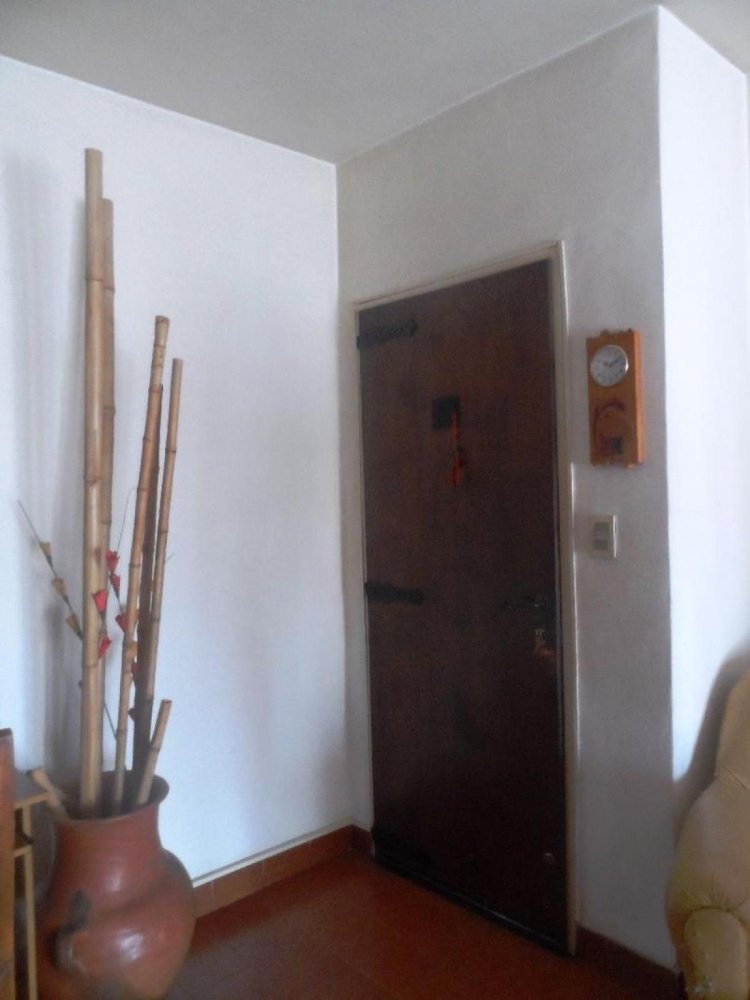2 bedrooms Apartment in Moron, Argentina No. 87845