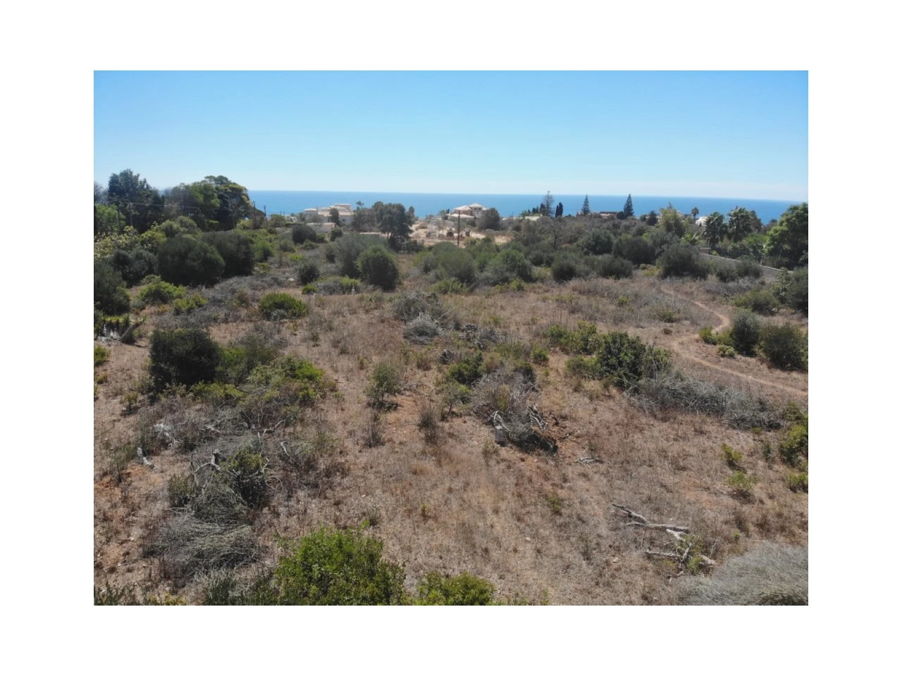 Terreno en Luz, Portugal No. 59192