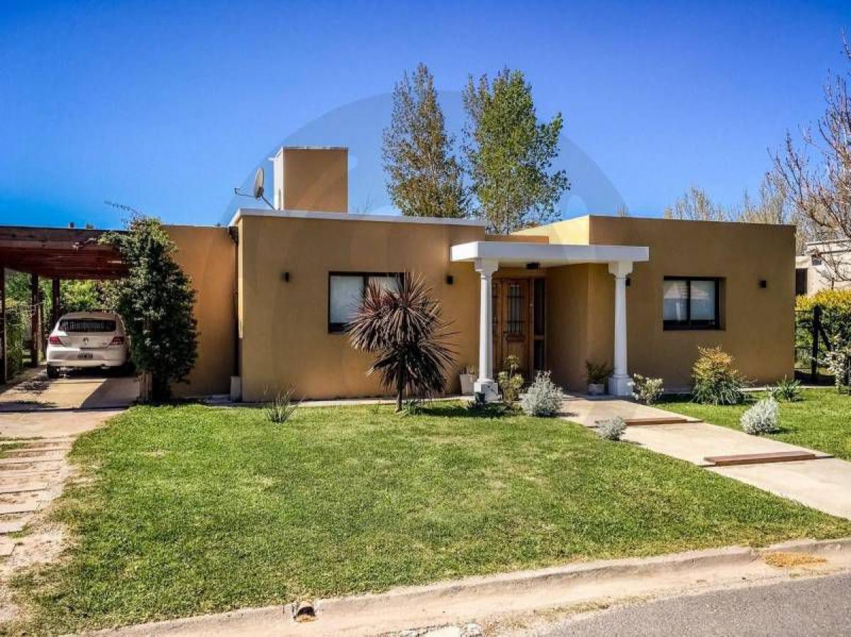 2 bedrooms House in Escobar, Argentina No. 59058