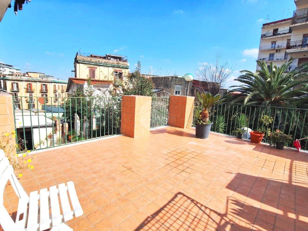 2 bedrooms Apartment in Naples, Italy No. 151107