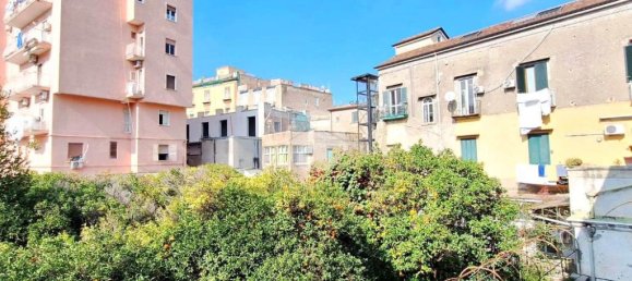 2 bedrooms Apartment in Naples, Italy No. 151107 10