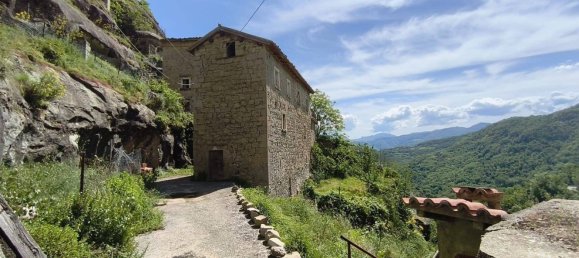 4 rooms House in Acquasanta Terme, Italy No. 292899 13