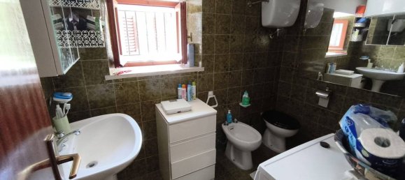 4 rooms House in Acquasanta Terme, Italy No. 292899 41