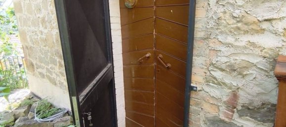 4 rooms House in Acquasanta Terme, Italy No. 292899 2