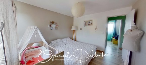 3 bedrooms House in Arras, France No. 267541 5