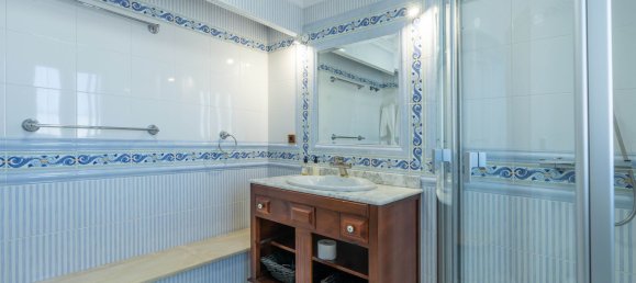 5 chambres Penthouse à Marbella, Spain No. 55813 24