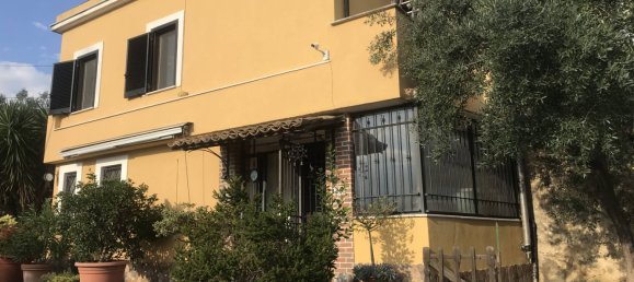 3 Schlafzimmer Haus in Arpino, Italy, Nr. 57398 21