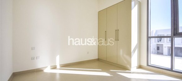 4 غرف نوم فيلا في دبي هيلز استيت, UAE رقم 100446 15