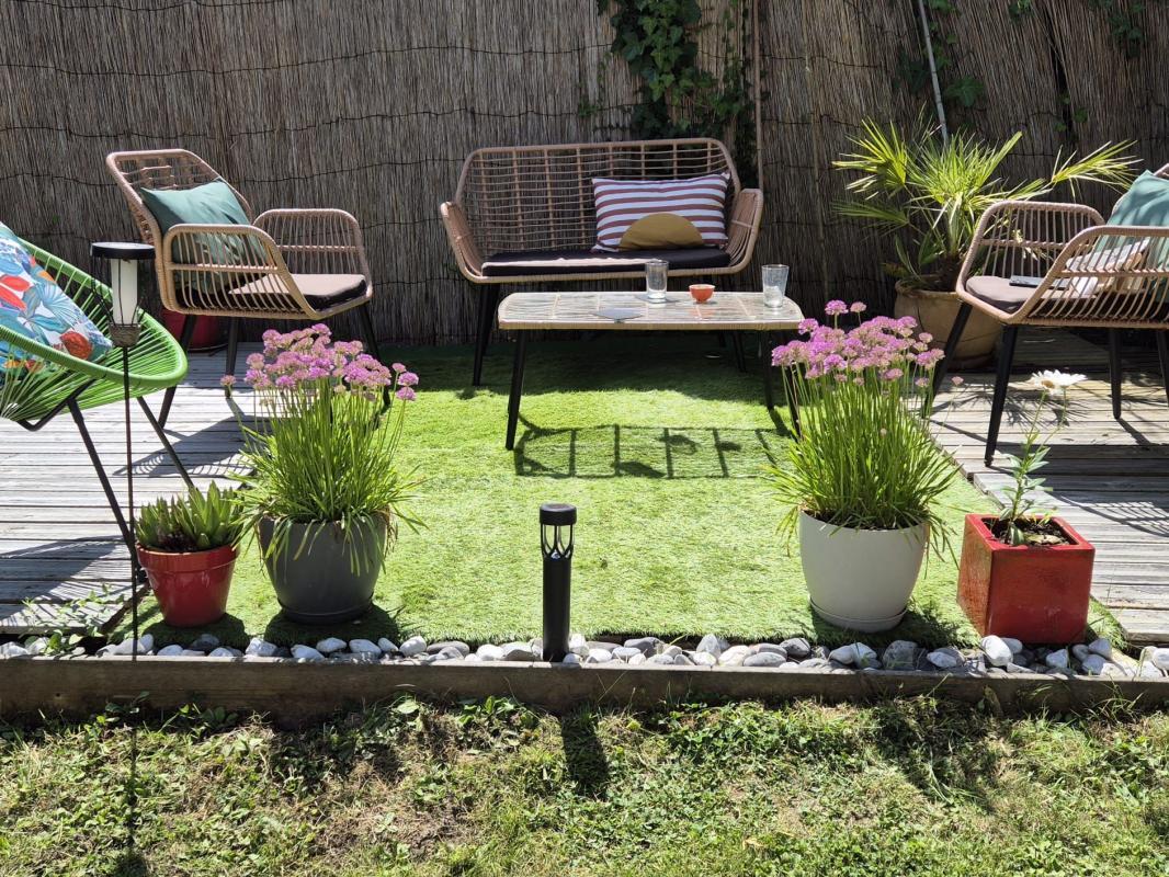 2 bedrooms House in La Chapelle-des-Marais, France No. 98847