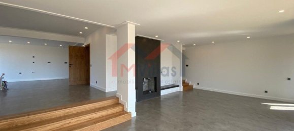 7 bedrooms Villa in Faro, Portugal No. 31956 4