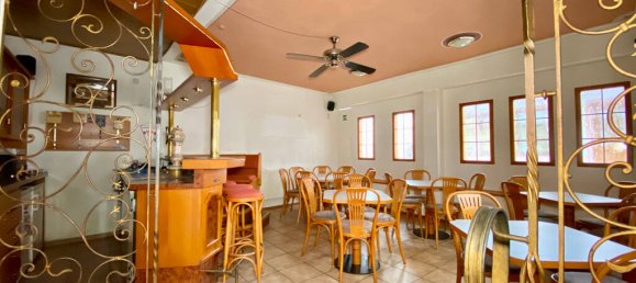 Здание с 12 комнатами в Райнгау-Таунус, Германия № 172543 7