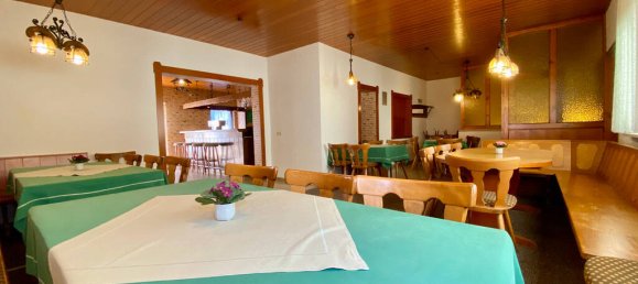 Здание с 12 комнатами в Райнгау-Таунус, Германия № 172543 13