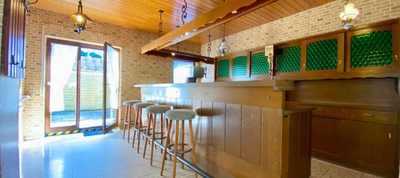 Здание с 12 комнатами в Райнгау-Таунус, Германия № 172543 11