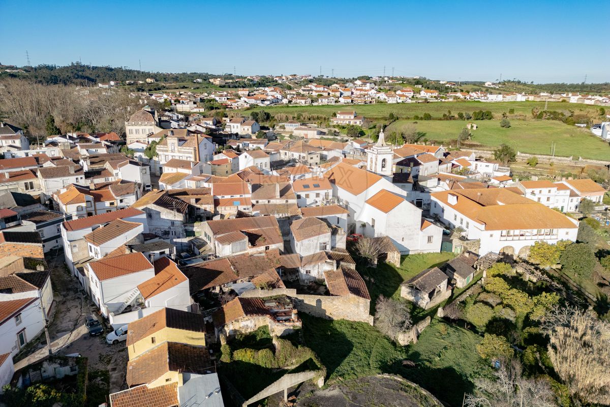 1 bedroom House in Maiorca, Portugal No. 154143