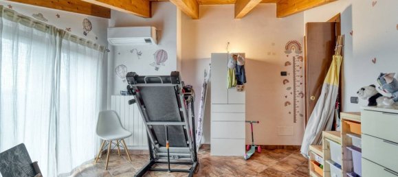 Apartamento de 3 habitaciónes en Sordio, Italy No. 257478 10