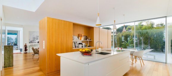 4 bedrooms Villa in Cascais, Portugal No. 122110 13